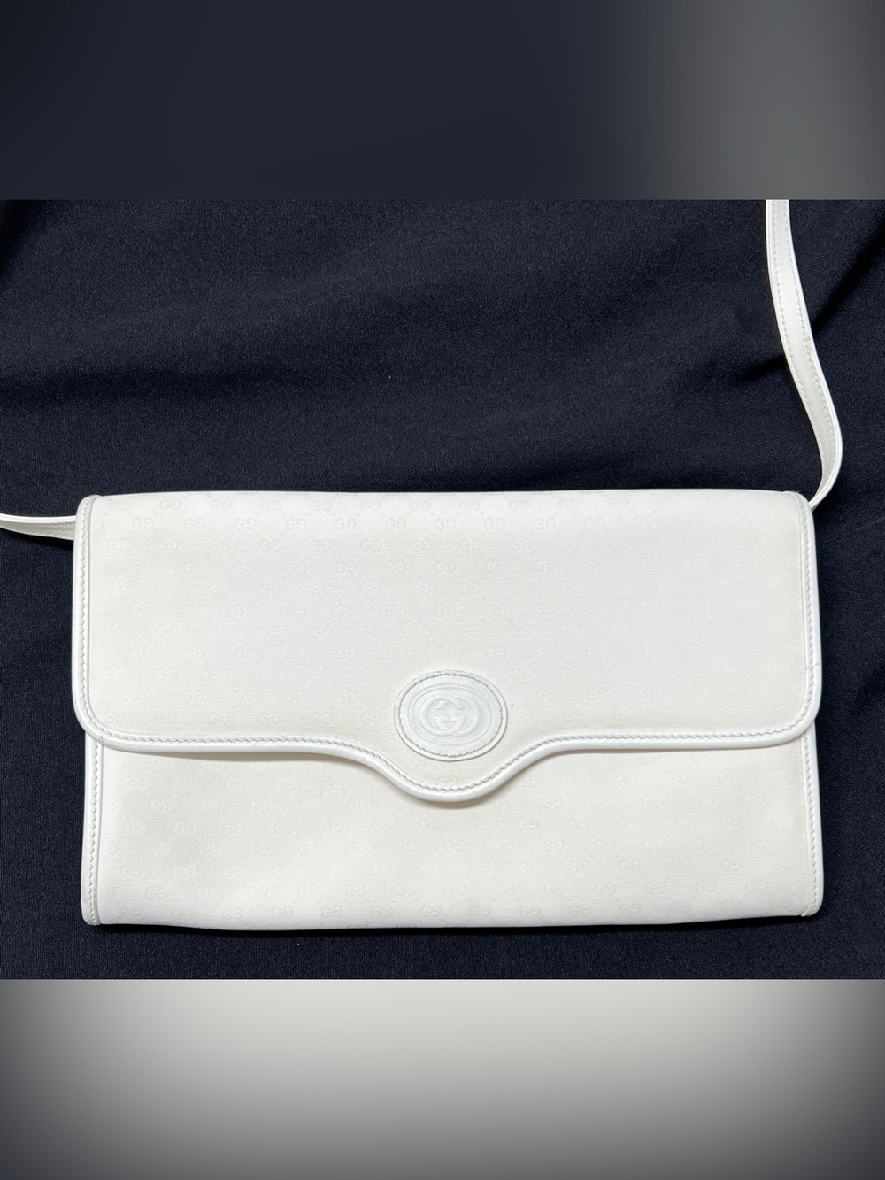 Gucci White Micro GG Leather Crossbody Clutch Shoulder Bag Vintage Purse Italy